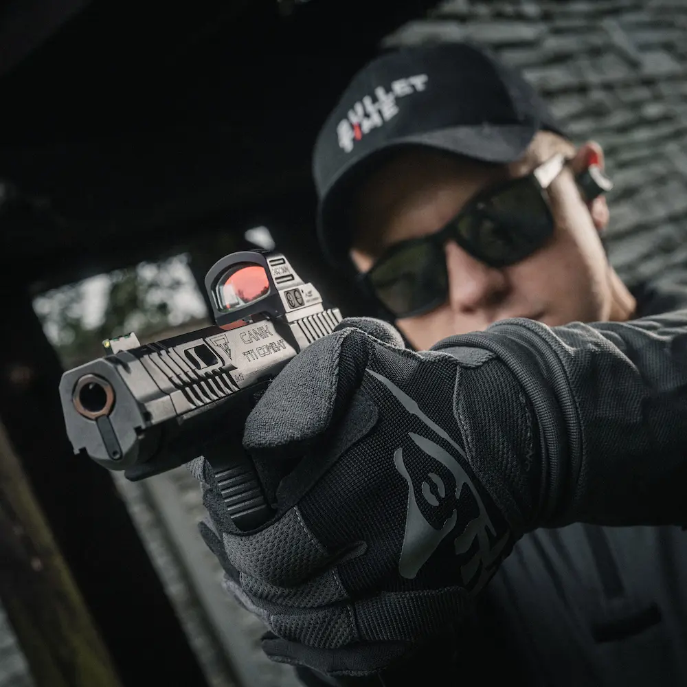 Pistolet Canik TTI Combat Smoke zamek Optics Ready i magwell